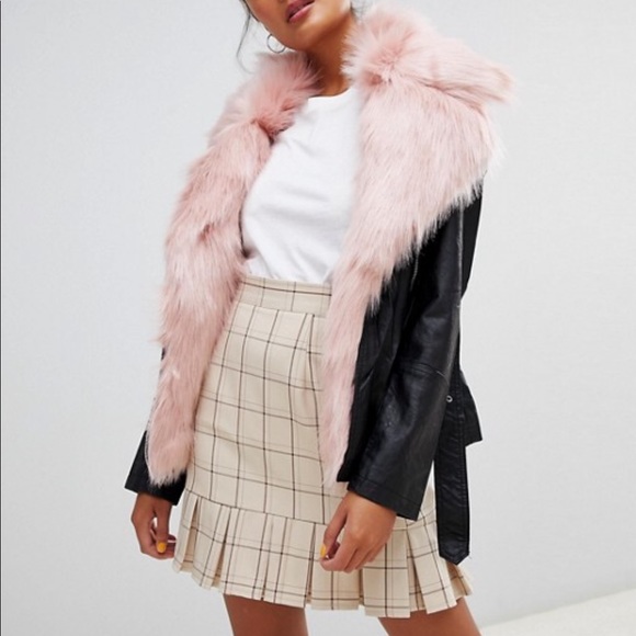 Leather jacket w/pink fur - Picture 1 of 1